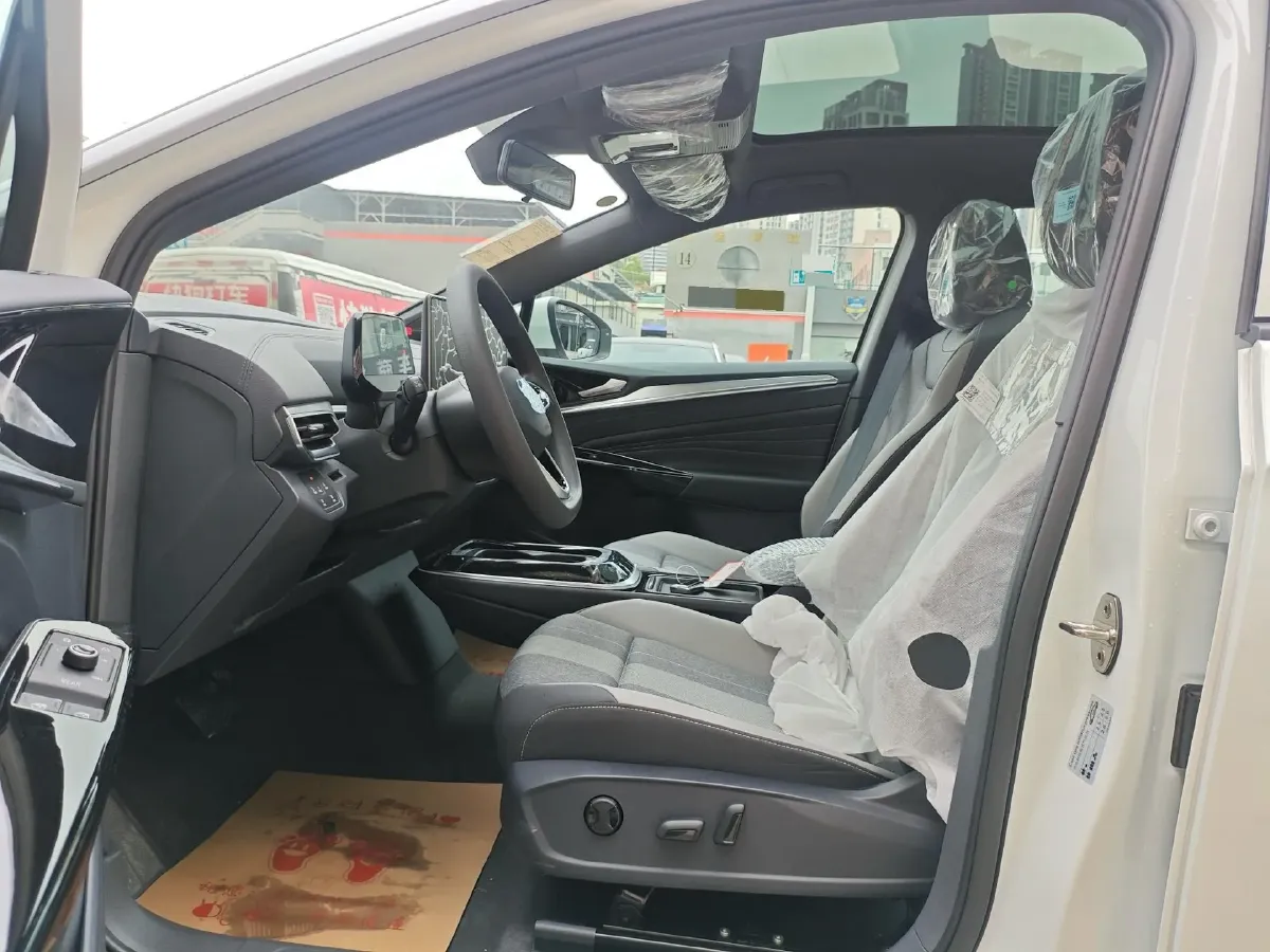 2025 Skoda Superb 2.0T 186HP L4 7DCT,autocango,china used car exporter,china ev exporter,chinese used car exporter,chinese used ev exporter