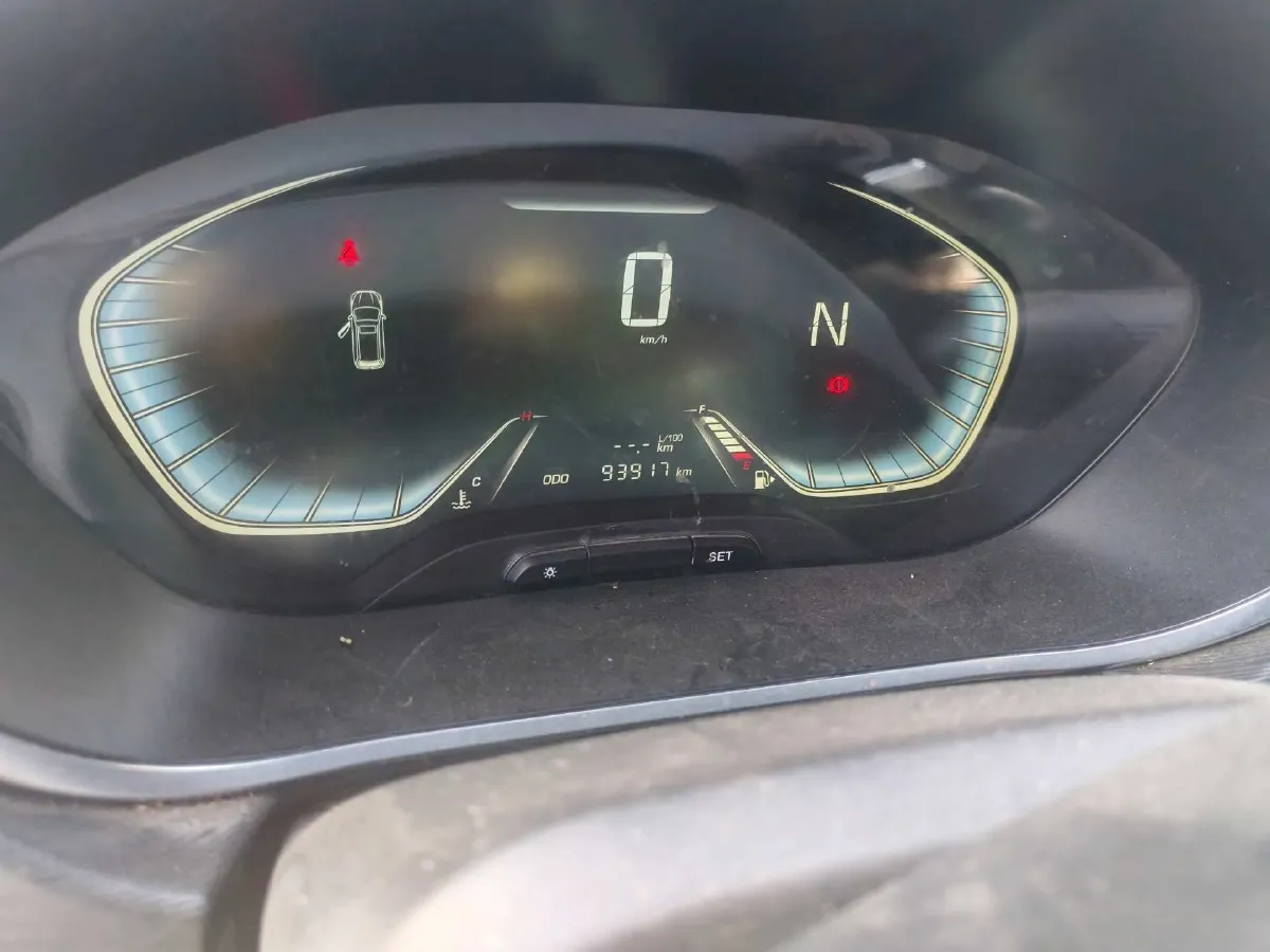 2018 BaoJun 360 1.5L 112HP L4 6MT,autocango,china used car exporter,china ev exporter,chinese used car exporter,chinese used ev exporter