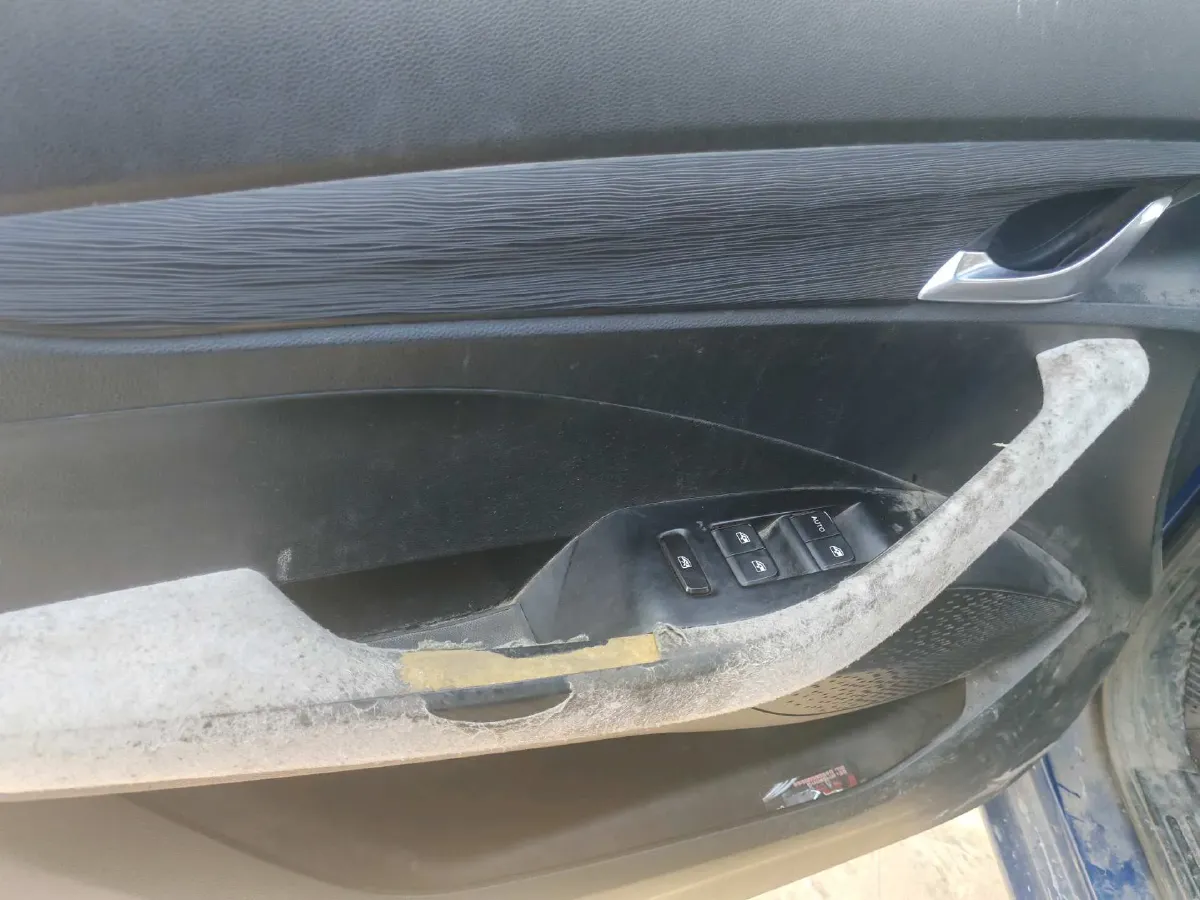 2018 BaoJun 360 1.5L 112HP L4 6MT,autocango,china used car exporter,china ev exporter,chinese used car exporter,chinese used ev exporter