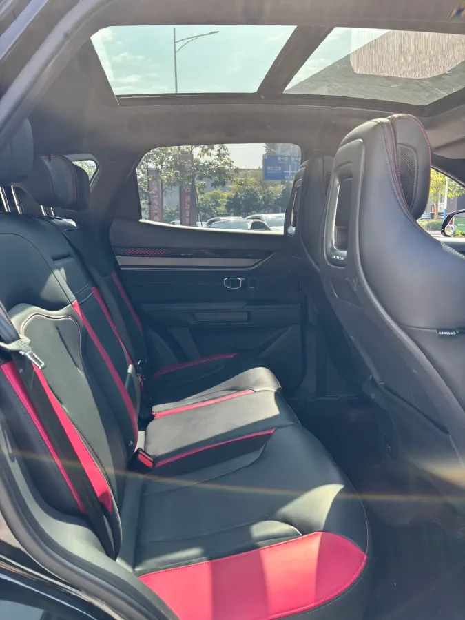 2022 Jetour DASHING 1.6T 197HP L4 7DCT,autocango,china used car exporter,china ev exporter,chinese used car exporter,chinese used ev exporter