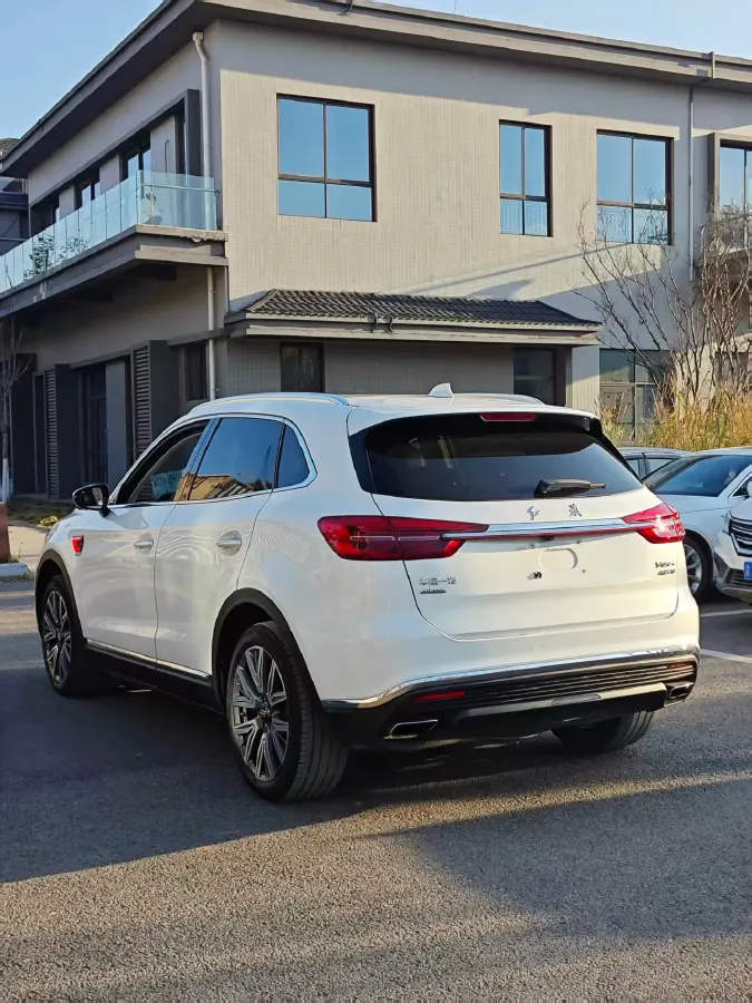 2022 HongQi HS5 2.0T 224HP L4 6AT,autocango,china used car exporter,china ev exporter,chinese used car exporter,chinese used ev exporter