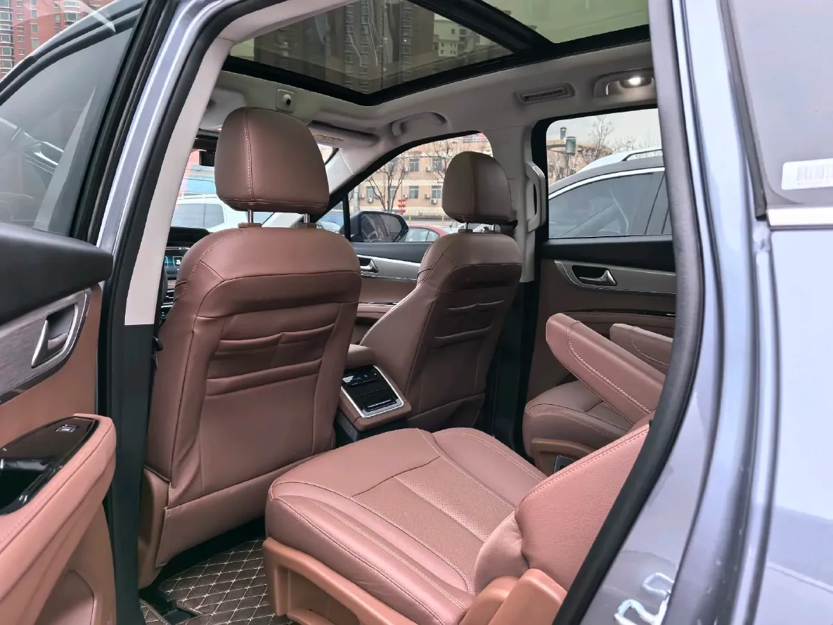 2023 HaiMa 7X 1.6T 195HP L4 6AT,autocango,china used car exporter,china ev exporter,chinese used car exporter,chinese used ev exporter