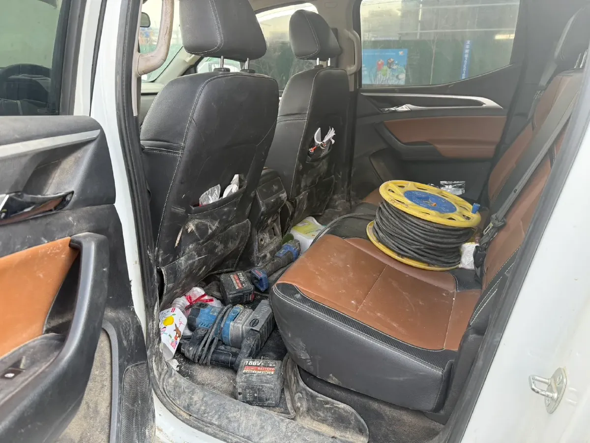 2021 MAXUS T70 2.0T 163HP L4 6AT,autocango,china used car exporter,china ev exporter,chinese used car exporter,chinese used ev exporter