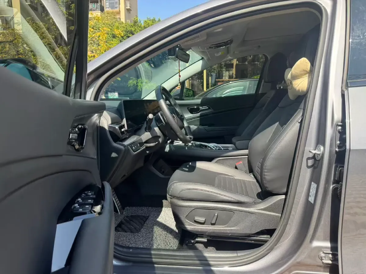 2023 Kia Sportage 2.0T 236HP L4 8AT,autocango,china used car exporter,china ev exporter,chinese used car exporter,chinese used ev exporter