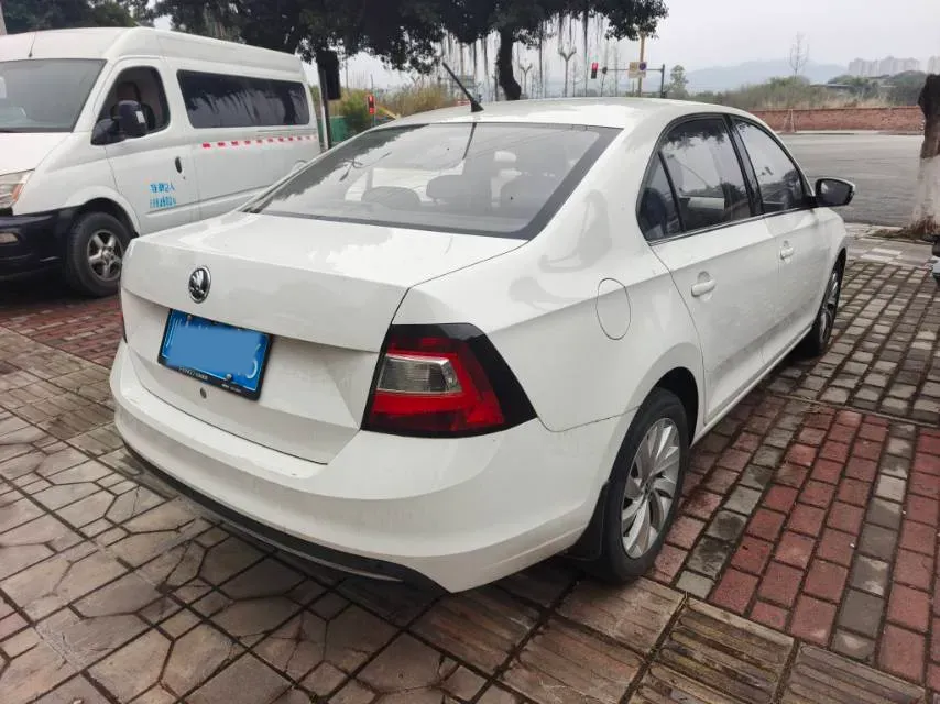2018 Skoda Rapid 1.6L 110HP L4 5MT,autocango,china used car exporter,china ev exporter,chinese used car exporter,chinese used ev exporter