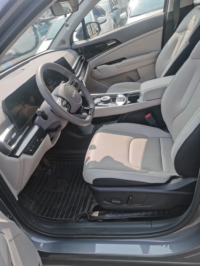 2025 Kia Sportage 1.5T 200HP L4 8AT,autocango,china used car exporter,china ev exporter,chinese used car exporter,chinese used ev exporter