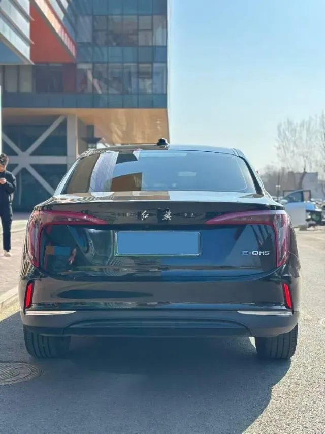 2022 HongQi E-QM5 BEV 54KWH,autocango,china used car exporter,china ev exporter,chinese used car exporter,chinese used ev exporter