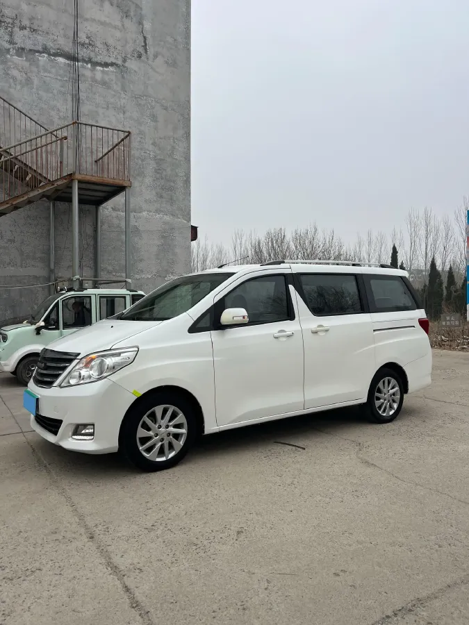 2018 Yema SiPaiKa 1.5L 112HP L4 5MT,autocango,china used car exporter,china ev exporter,chinese used car exporter,chinese used ev exporter