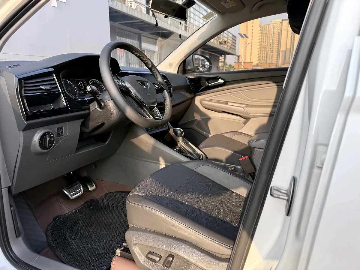 2020 Jetta VS7 1.4T 150HP L4 6AT,autocango,china used car exporter,china ev exporter,chinese used car exporter,chinese used ev exporter