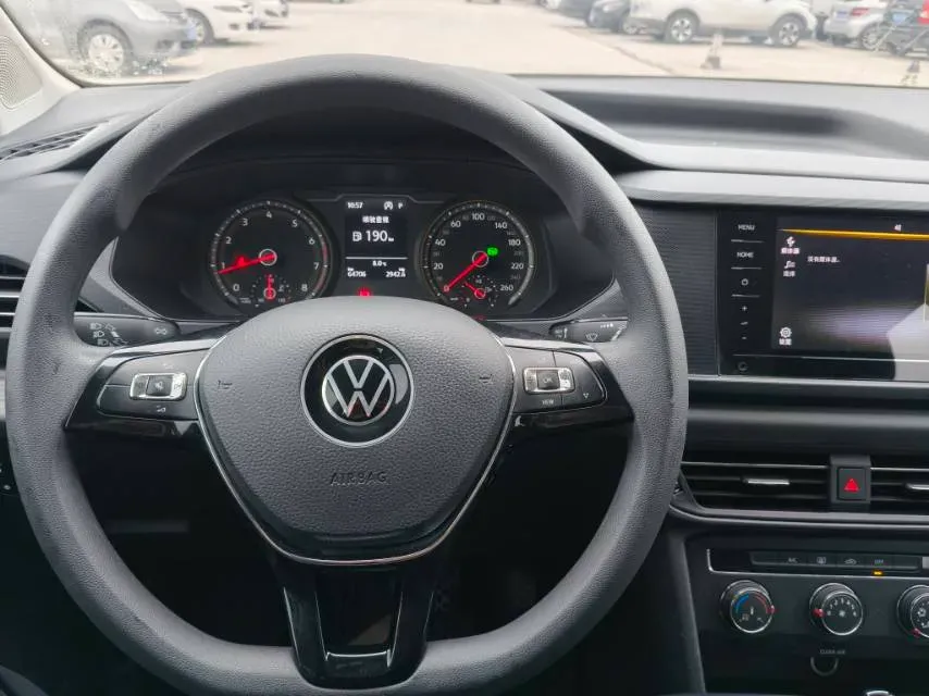 2021 Volkswagen Tharu 1.4T 150HP L4 7DCT,autocango,china used car exporter,china ev exporter,chinese used car exporter,chinese used ev exporter