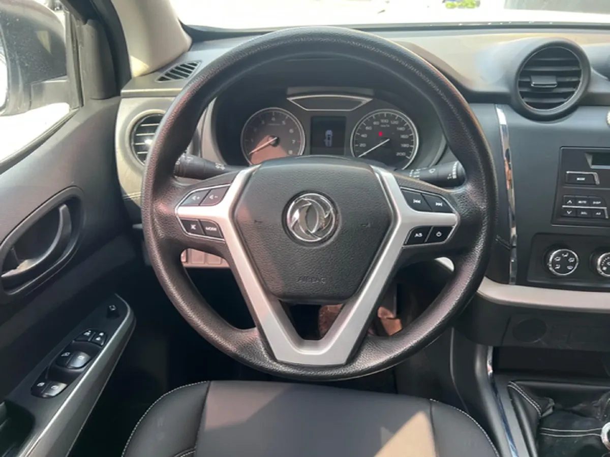 2020 Dongfeng RuiQi 6 2.4L 158HP L4 5MT,autocango,china used car exporter,china ev exporter,chinese used car exporter,chinese used ev exporter