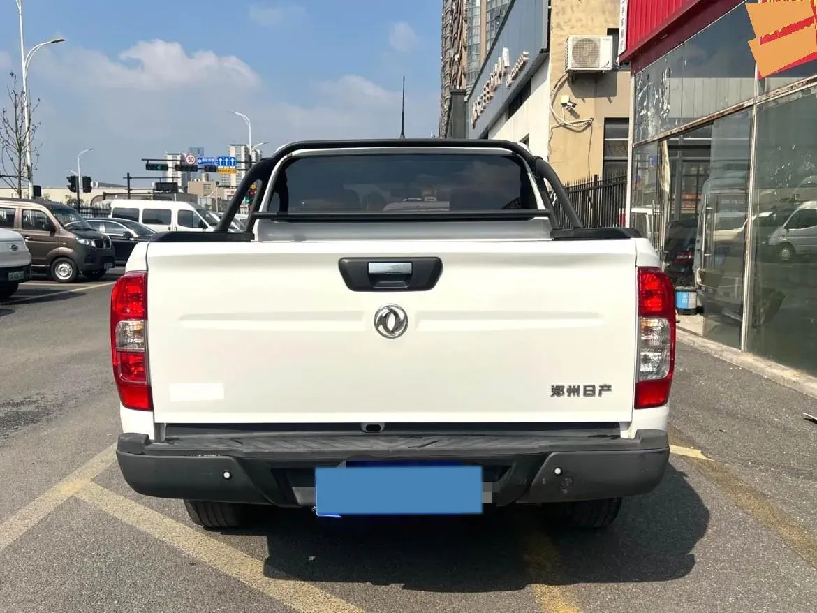2020 Dongfeng RuiQi 6 2.4L 158HP L4 5MT,autocango,china used car exporter,china ev exporter,chinese used car exporter,chinese used ev exporter
