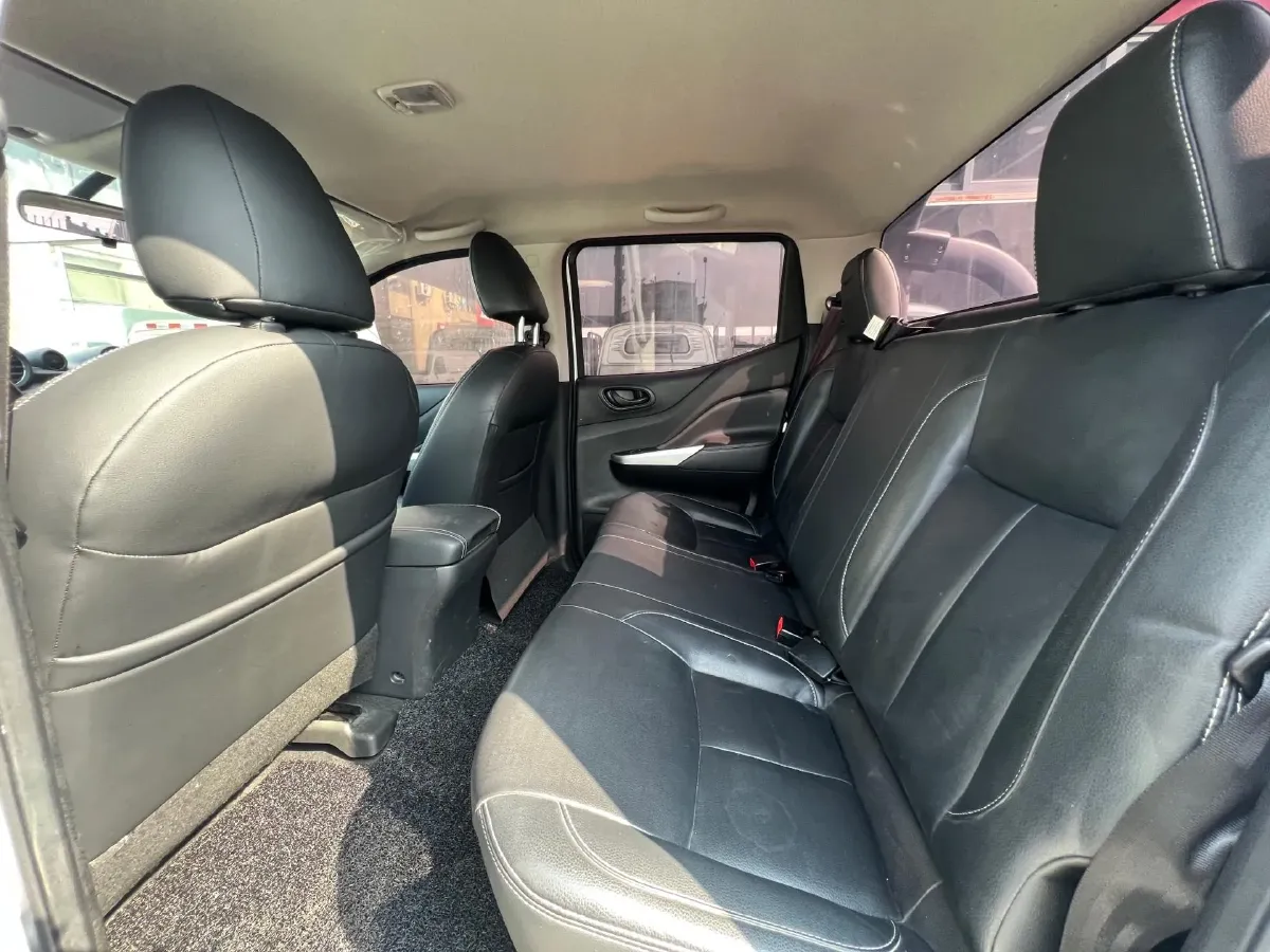 2020 Dongfeng RuiQi 6 2.4L 158HP L4 5MT,autocango,china used car exporter,china ev exporter,chinese used car exporter,chinese used ev exporter