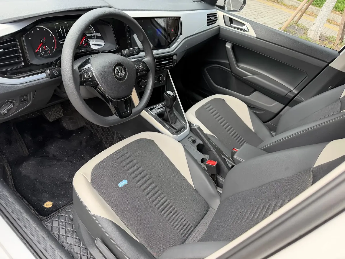 2019 Volkswagen Polo 1.5L 113HP L4 6AT,autocango,china used car exporter,china ev exporter,chinese used car exporter,chinese used ev exporter