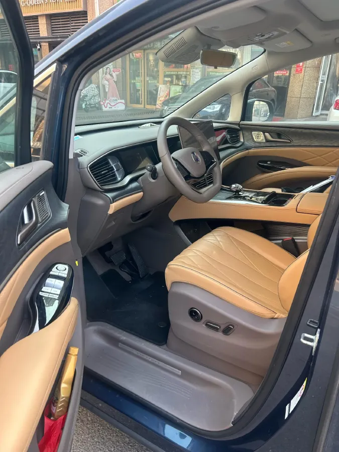 2022 HongQi HS7 3.0T 337HP V6 8AT,autocango,china used car exporter,china ev exporter,chinese used car exporter,chinese used ev exporter