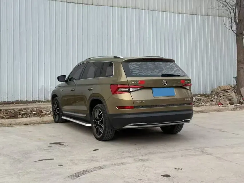 2017 Skoda Kodiak 1.8T 180HP L4 7DCT,autocango,china used car exporter,china ev exporter,chinese used car exporter,chinese used ev exporter