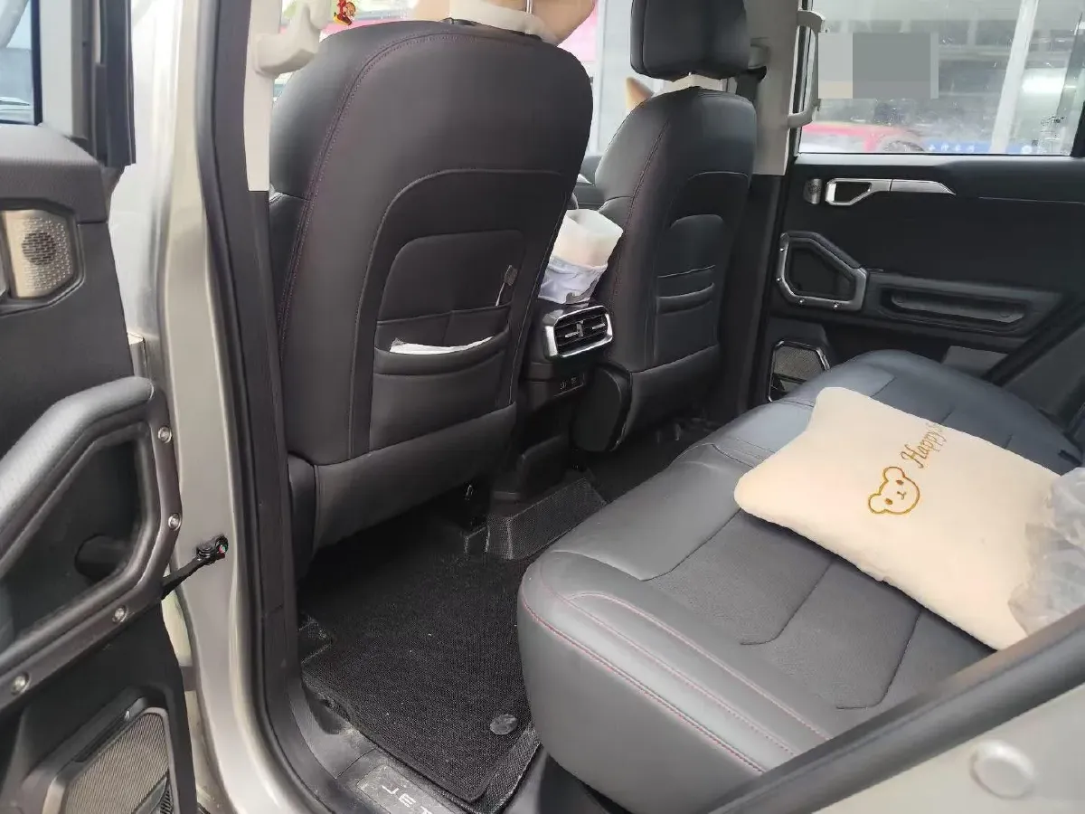 2023 Jetour Traveller 2.0T 254HP L4 7DCT,autocango,china used car exporter,china ev exporter,chinese used car exporter,chinese used ev exporter