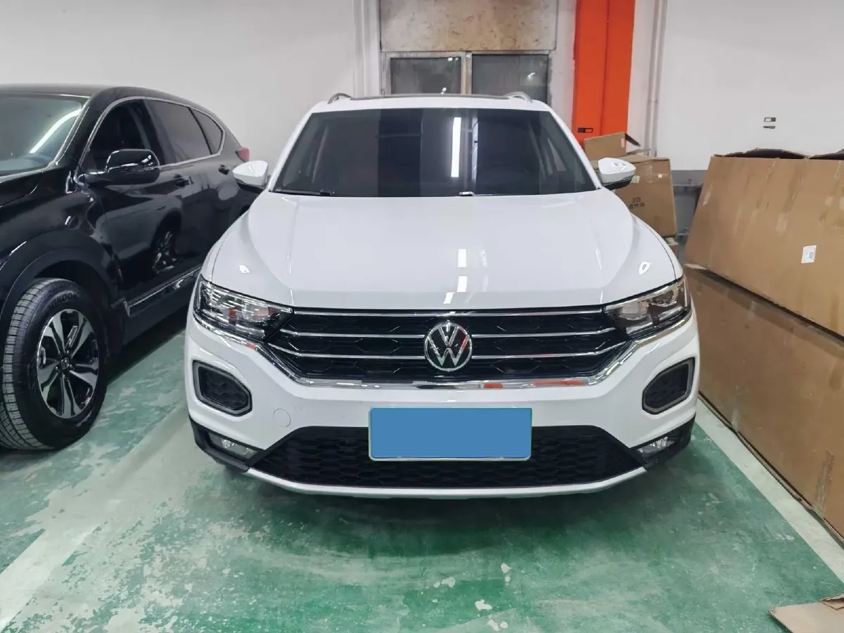 2022 Volkswagen T-Roc 1.4T 150HP L4 7DCT,autocango,china used car exporter,china ev exporter,chinese used car exporter,chinese used ev exporter