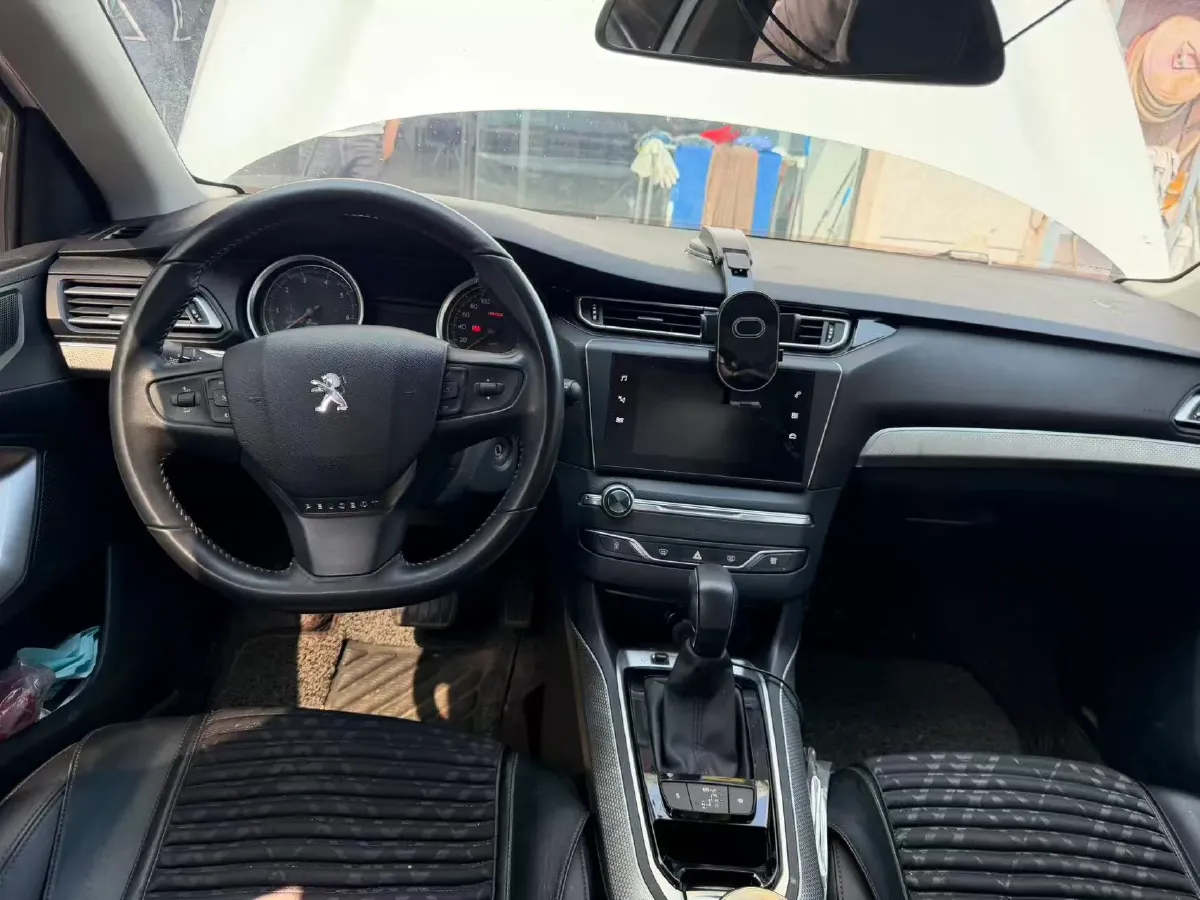2020 Peugeot 408 1.6T 170HP L4 6AT,autocango,china used car exporter,china ev exporter,chinese used car exporter,chinese used ev exporter