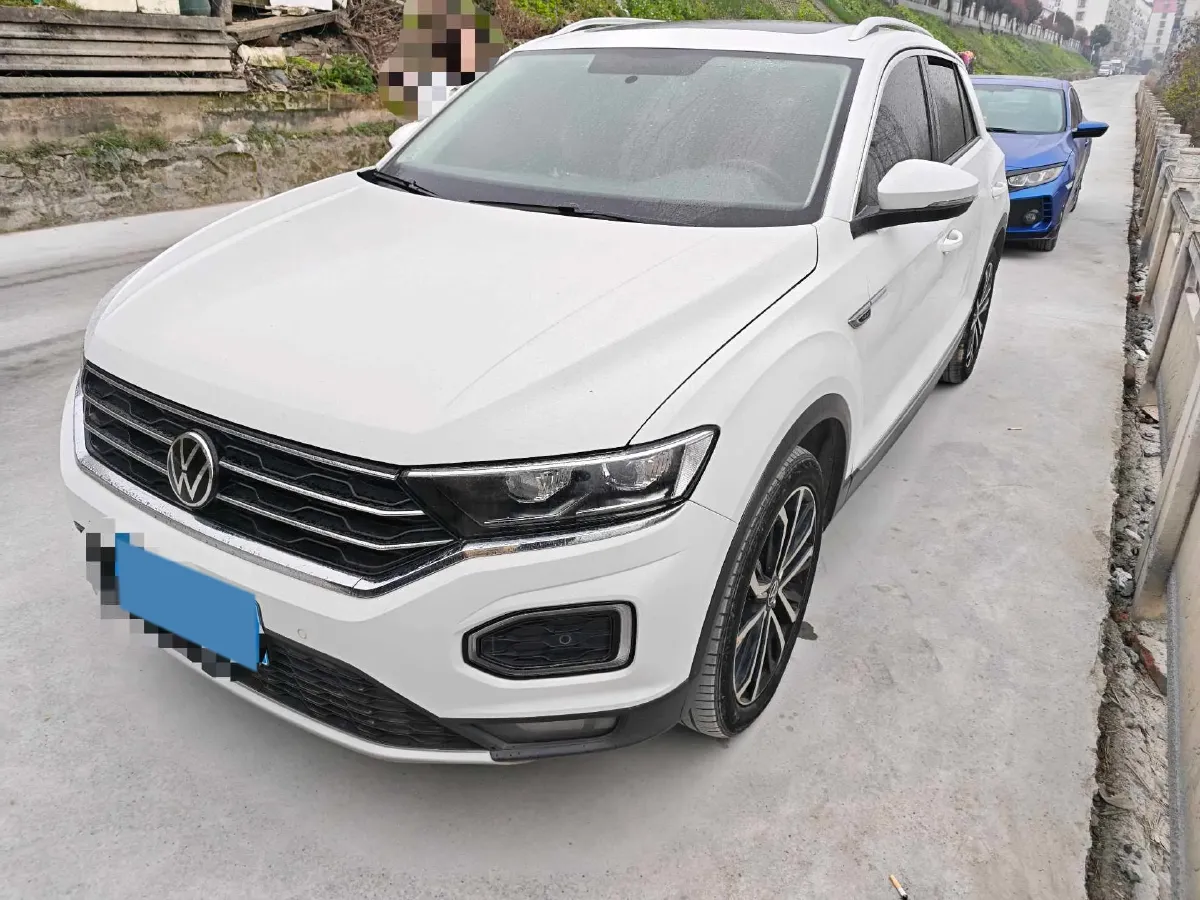2022 Volkswagen T-Roc 1.4T 150HP L4 7DCT,autocango,china used car exporter,china ev exporter,chinese used car exporter,chinese used ev exporter