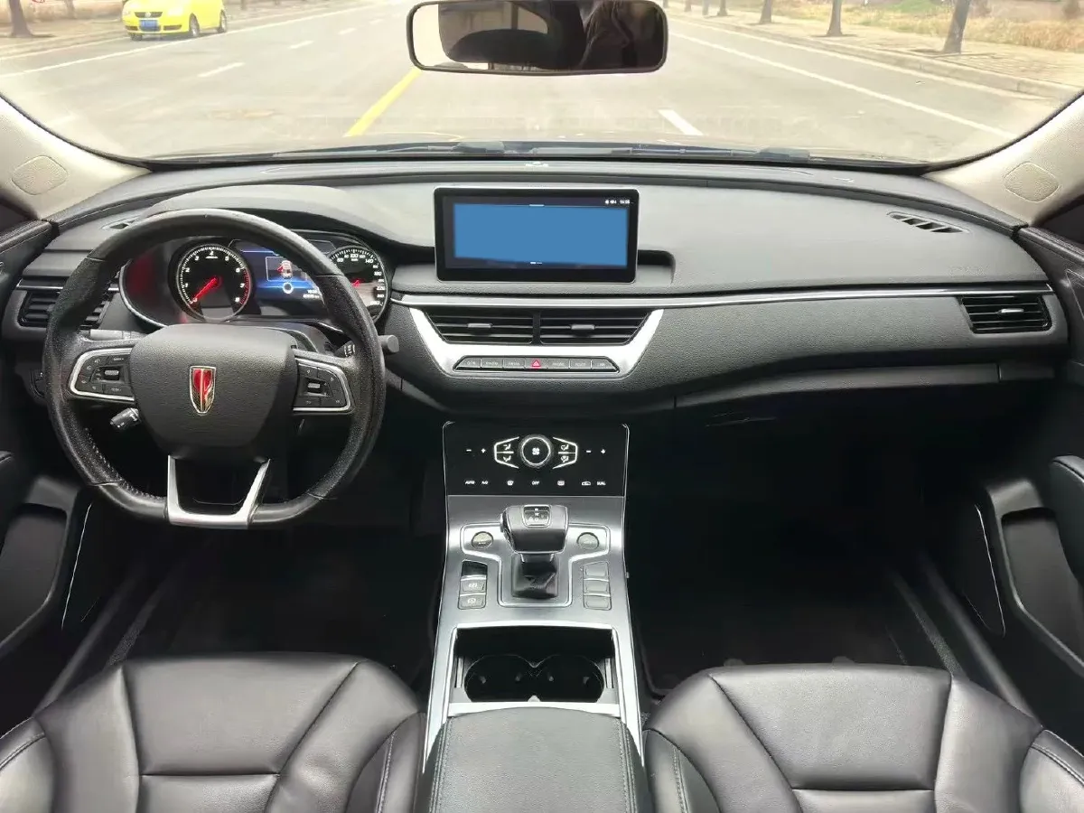 2022 HongQi H5 1.5T 169HP L4 7DCT,autocango,china used car exporter,china ev exporter,chinese used car exporter,chinese used ev exporter