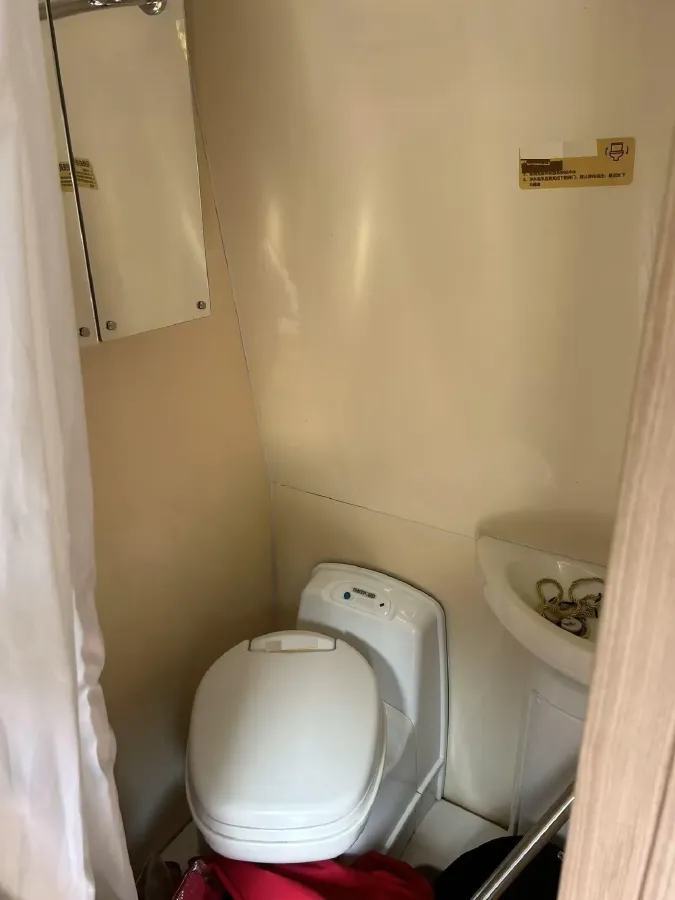 2018 MAXUS XinTu V80 2.5T 136HP L4 6MT,autocango,china used car exporter,china ev exporter,chinese used car exporter,chinese used ev exporter