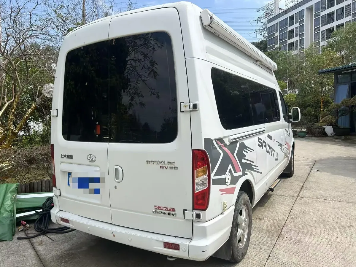2018 MAXUS XinTu V80 2.5T 136HP L4 6MT,autocango,china used car exporter,china ev exporter,chinese used car exporter,chinese used ev exporter