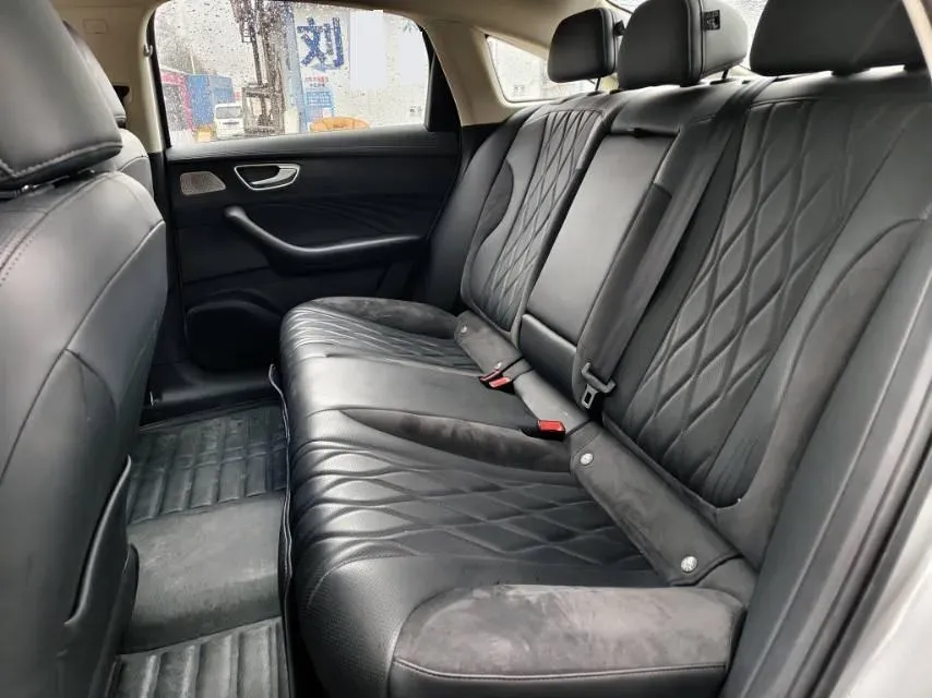 2023 Roewe D7 1.5L 112HP L4 1DHT PHEV 21.4KWH,autocango,china used car exporter,china ev exporter,chinese used car exporter,chinese used ev exporter