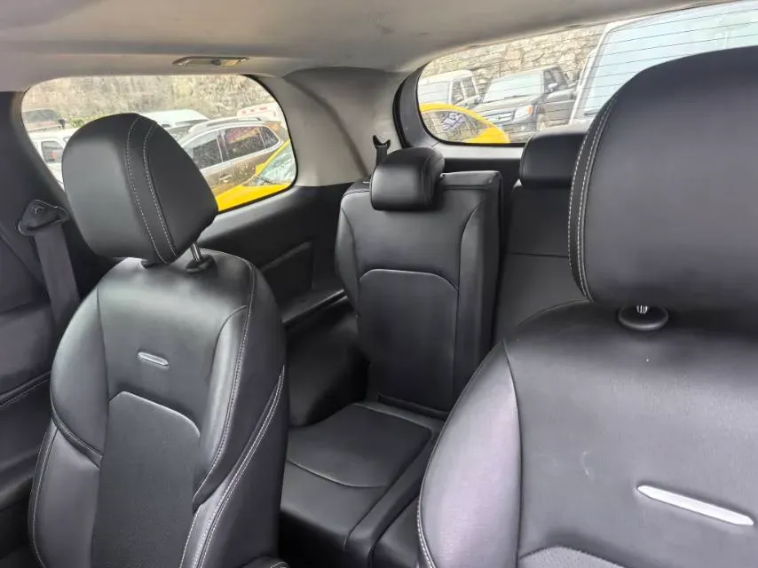 2019 MAXUS G50 1.5T 169HP L4 7DCT,autocango,china used car exporter,china ev exporter,chinese used car exporter,chinese used ev exporter