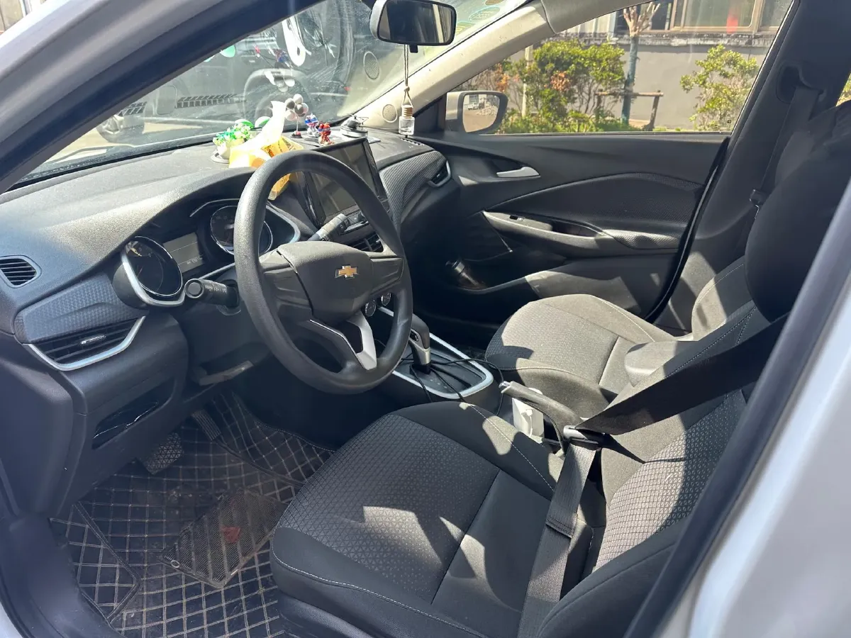 2020 Chevrolet Cavalier 1.0T 125HP L3 6AT,autocango,china used car exporter,china ev exporter,chinese used car exporter,chinese used ev exporter