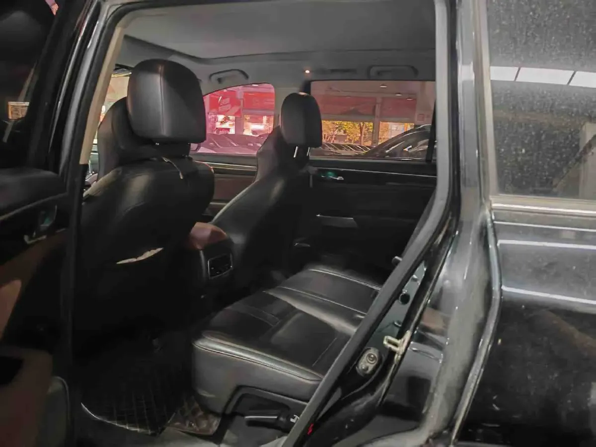 2017 GAC Trumpchi GS8 2.0T 201HP L4 6AT,autocango,china used car exporter,china ev exporter,chinese used car exporter,chinese used ev exporter