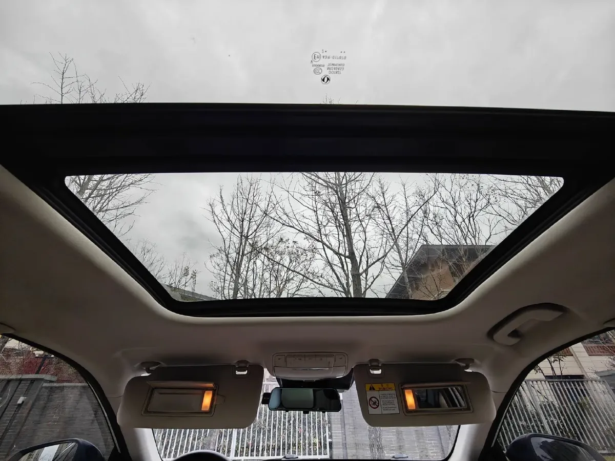 2021 DongFeng Aeolus YiXuan MAX 1.5T 190HP L4 7DCT,autocango,china used car exporter,china ev exporter,chinese used car exporter,chinese used ev exporter