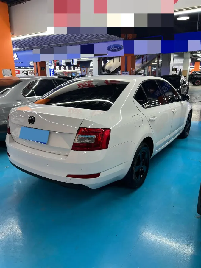 2017 Skoda Octavia 1.6L 110HP L4 6AT,autocango,china used car exporter,china ev exporter,chinese used car exporter,chinese used ev exporter