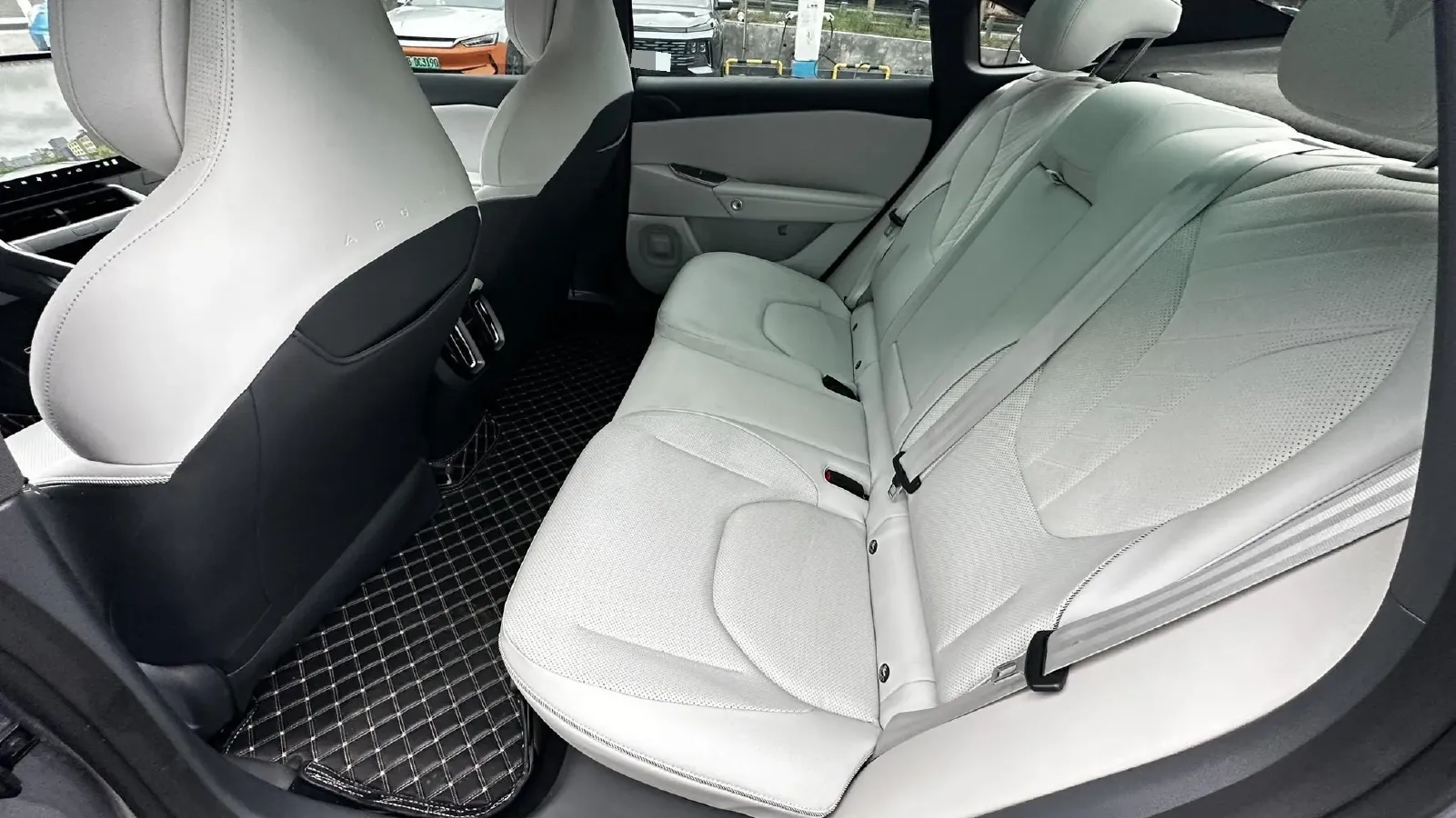 2025 ARCFOX αS5 BEV,autocango,china used car exporter,china ev exporter,chinese used car exporter,chinese used ev exporter