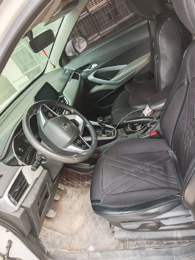 2017 BaoJun 510 1.5L 112HP L4 6MT,autocango,china used car exporter,china ev exporter,chinese used car exporter,chinese used ev exporter