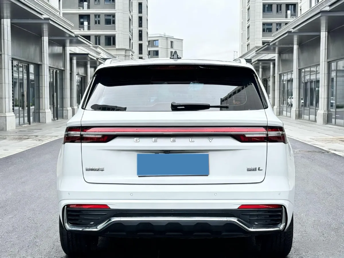 2021 Geely Monjaro 2.0T 218HP L4 7DCT,autocango,china used car exporter,china ev exporter,chinese used car exporter,chinese used ev exporter