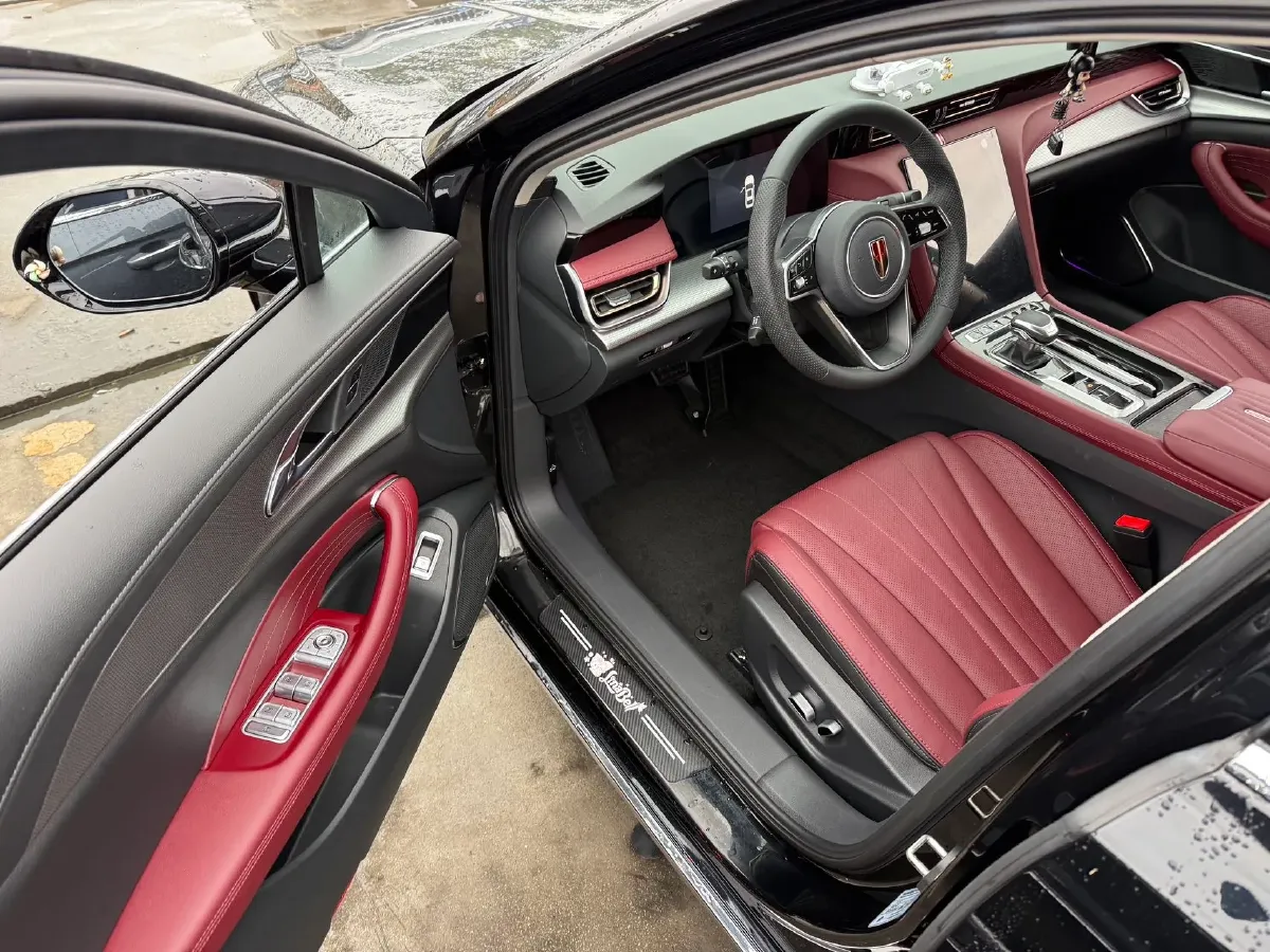 2024 HongQi H5 1.5T 169HP L4 7DCT,autocango,china used car exporter,china ev exporter,chinese used car exporter,chinese used ev exporter