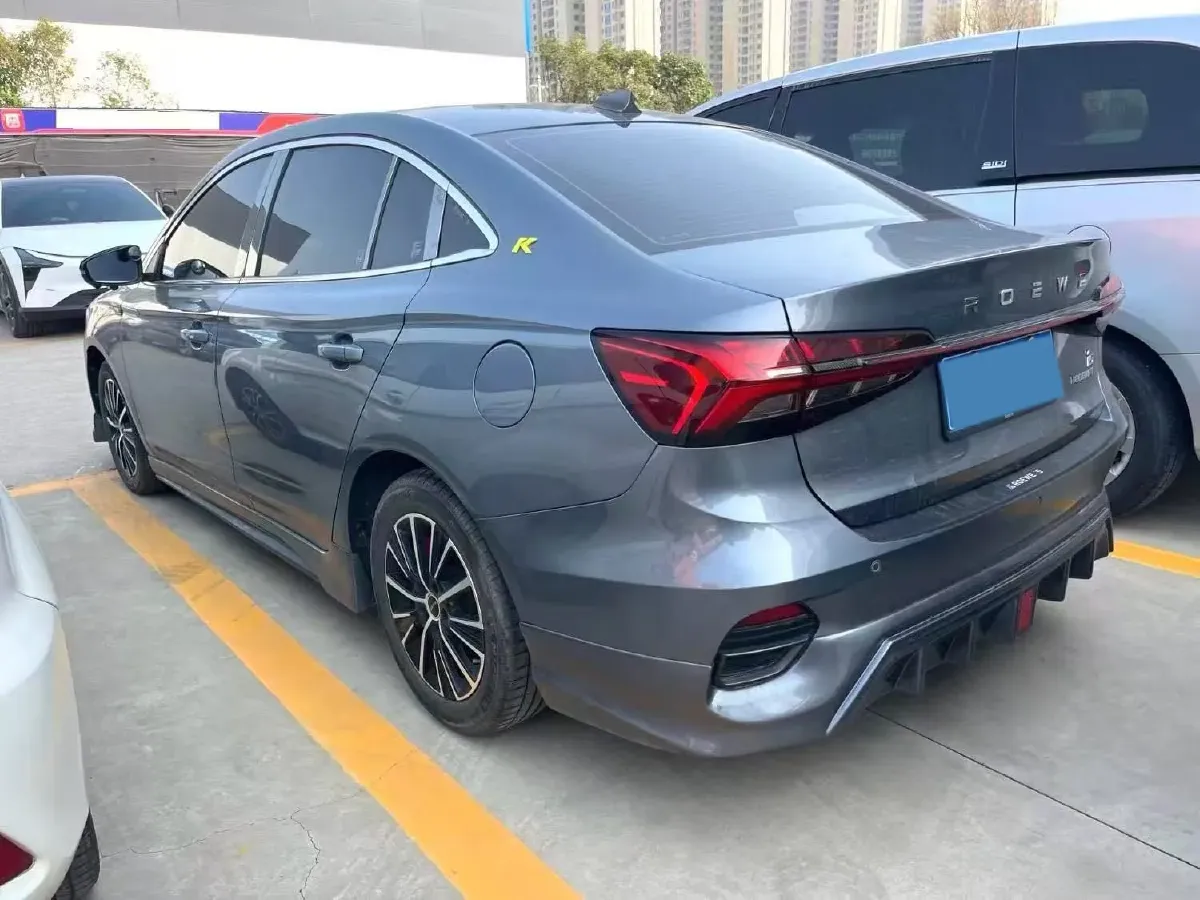 2021 Roewe i5 1.5L 120HP L4 CVT,autocango,china used car exporter,china ev exporter,chinese used car exporter,chinese used ev exporter
