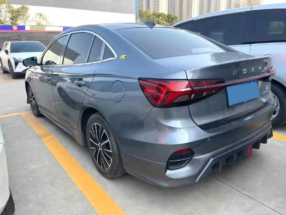 2021 Roewe i5 1.5L 120HP L4 CVT,autocango,china used car exporter,china ev exporter,chinese used car exporter,chinese used ev exporter
