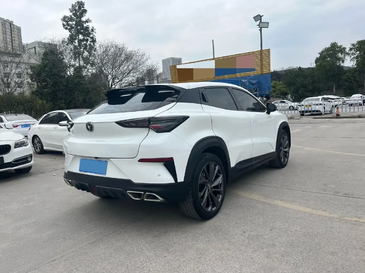 2020 ChangAn UNI-T 1.5T 180HP L4 7DCT,autocango,china used car exporter,china ev exporter,chinese used car exporter,chinese used ev exporter