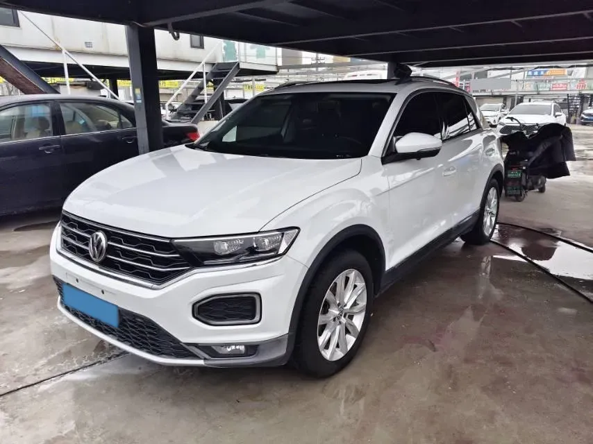 2019 Volkswagen T-Roc 1.4T 131HP L4 7DCT,autocango,china used car exporter,china ev exporter,chinese used car exporter,chinese used ev exporter