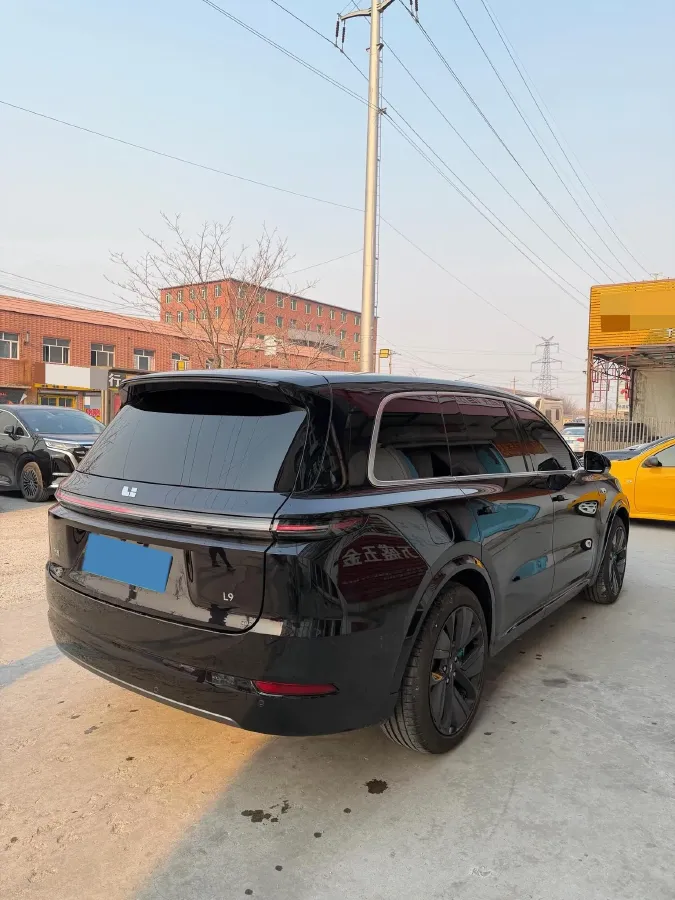 2022 Li L9 Range Extended 154HP REEV 42.6KWH,autocango,china used car exporter,china ev exporter,chinese used car exporter,chinese used ev exporter