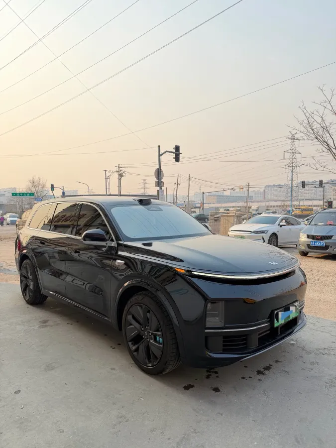 2022 Li L9 Range Extended 154HP REEV 42.6KWH,autocango,china used car exporter,china ev exporter,chinese used car exporter,chinese used ev exporter