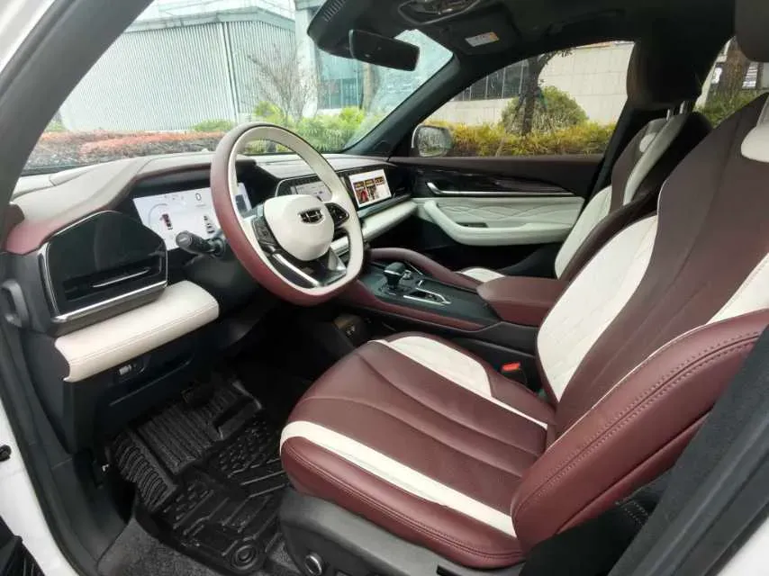 2021 Geely Monjaro 2.0T 218HP L4 7DCT,autocango,china used car exporter,china ev exporter,chinese used car exporter,chinese used ev exporter