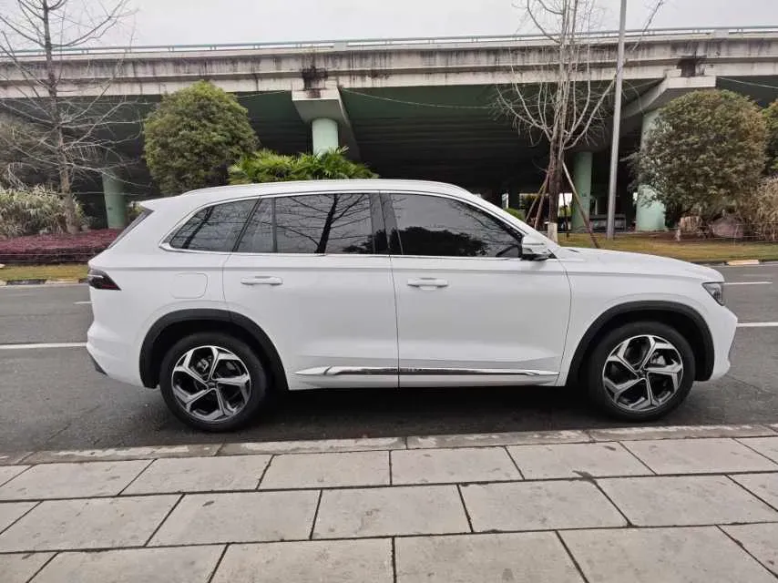 2021 Geely Monjaro 2.0T 218HP L4 7DCT,autocango,china used car exporter,china ev exporter,chinese used car exporter,chinese used ev exporter