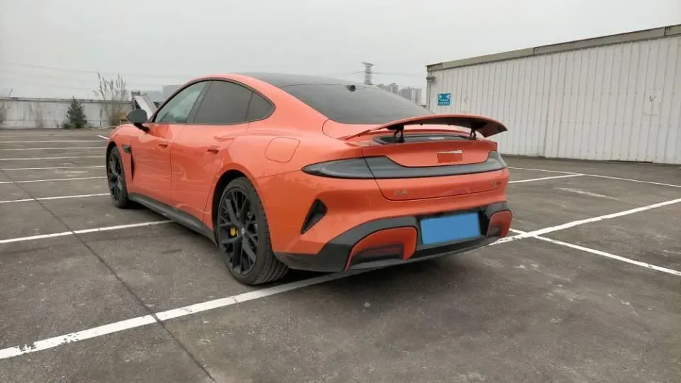 2024 MI SU7 BEV 101KWH,autocango,china used car exporter,china ev exporter,chinese used car exporter,chinese used ev exporter