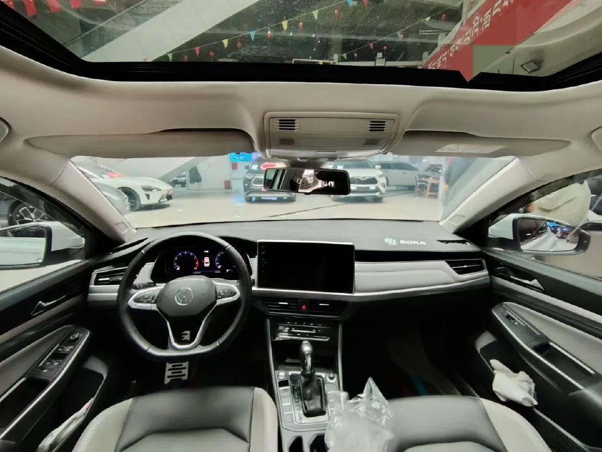 2023 Volkswagen Bora 1.5T 160HP L4 7DCT,autocango,china used car exporter,china ev exporter,chinese used car exporter,chinese used ev exporter