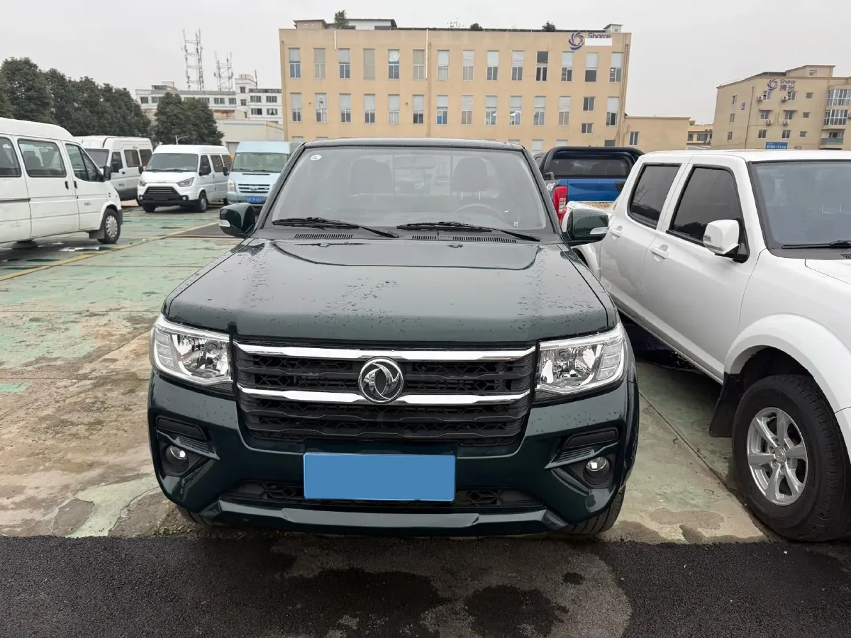 2023 Dongfeng RuiQi 2.4T 165HP L4 5MT,autocango,china used car exporter,china ev exporter,chinese used car exporter,chinese used ev exporter