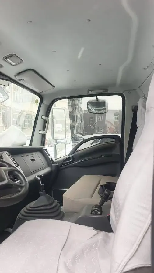 2016 Dongfeng ShuaiKe 1.5L 102HP L4 5MT,autocango,china used car exporter,china ev exporter,chinese used car exporter,chinese used ev exporter