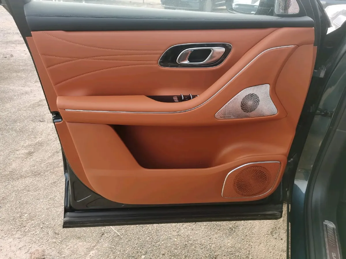 2025 Isuzu LingTuo 2.0T 220HP L4 8AT,autocango,china used car exporter,china ev exporter,chinese used car exporter,chinese used ev exporter